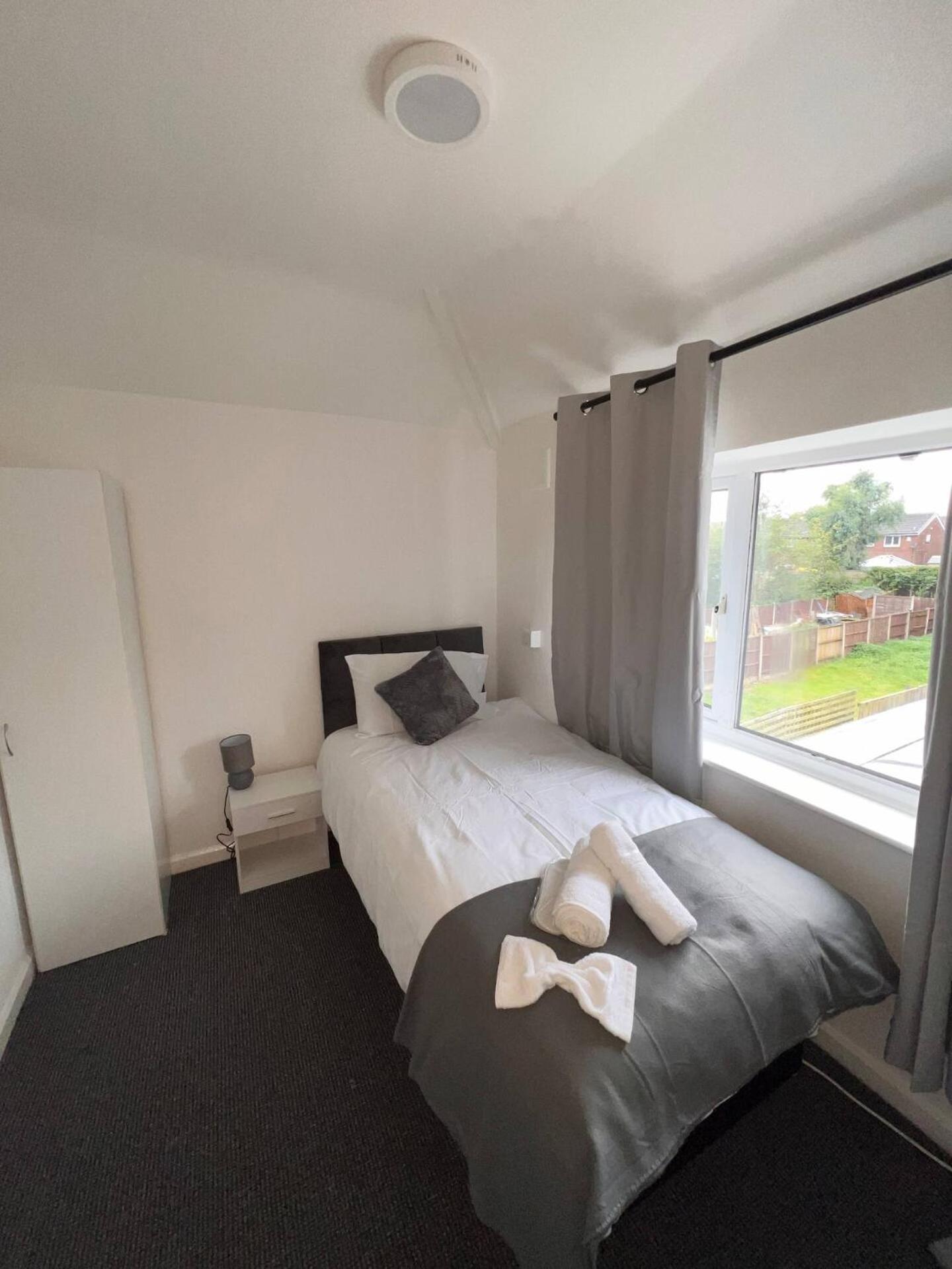 As Peaceful Home Bescot Екстер'єр фото